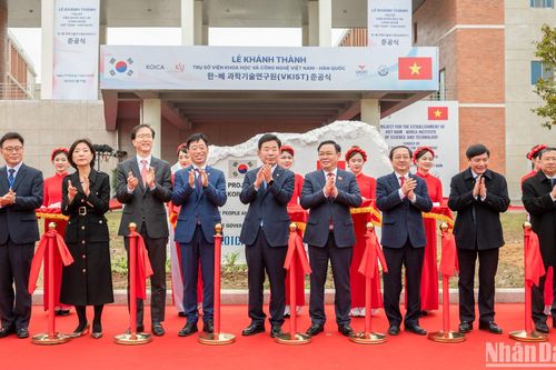 Khánh thành trụ sở Viện Khoa học và Công nghệ Việt Nam-Hàn Quốc