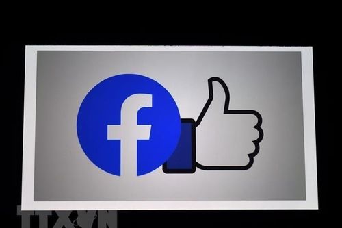 Không chi thưởng cuối năm nếu không like, không share bài của giám đốc?