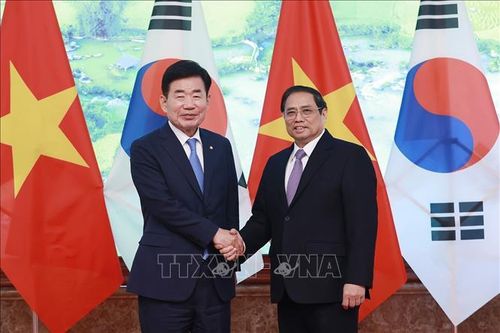 Thủ tướng Phạm Minh Chính hội kiến với Chủ tịch Quốc hội Hàn Quốc