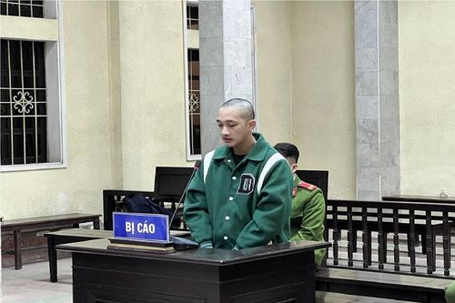 Lễ tân khách sạn lĩnh án vì sản xuất pháo nổ