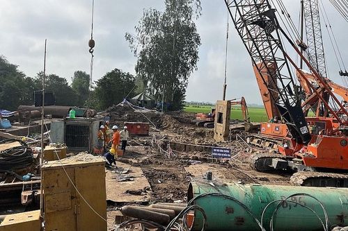 Thông tin mới nhất vụ bé trai ở Đồng Tháp: Dự kiến hôm nay sẽ đưa thi thể của bé lên