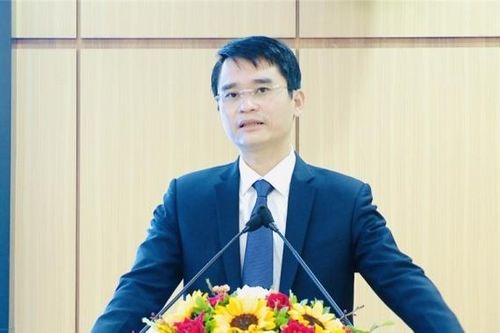 Miễn nhiệm Phó Chủ tịch UBND tỉnh Quảng Ninh Phạm Văn Thành