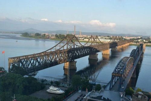 Triều Tiên: Nhập khẩu từ Trung Quốc tăng vọt năm 2022, quyết tâm biến chuyển lớn trong năm 2023