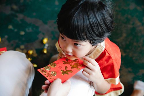 Mặt xấu xí của lì xì