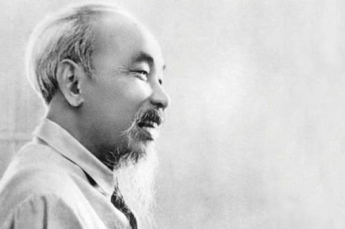 Ngoại giao Hồ Chí Minh tỏa sáng
