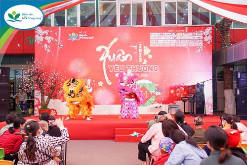 'Ấm lòng' bệnh nhân đón Tết trong bệnh viện