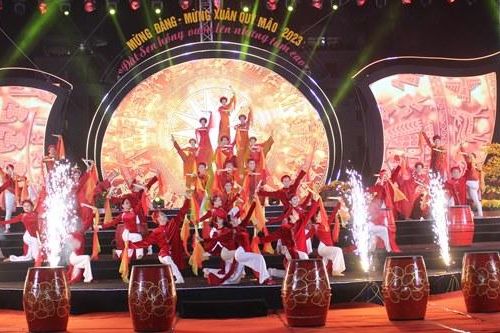 TP Cao Lãnh rộn ràng đón chào Xuân Quý Mão năm 2023