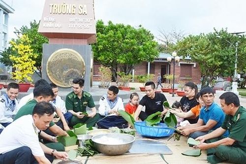 Rộn ràng đón Tết ở quần đảo Trường Sa