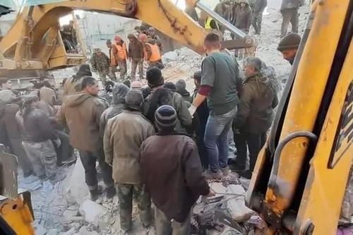 Ít nhất 10 người thiệt mạng do tai nạn sập nhà ở Syria