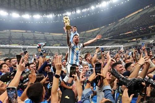 Lionel Messi: Khi mèo già hóa mãnh hổ
