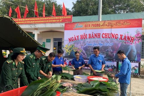 'Xuân biên phòng ấm lòng dân bản' ở vùng biên giới Đắk Lắk