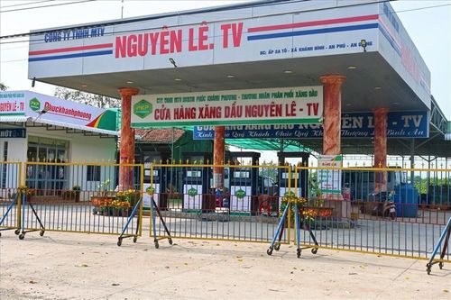 Tái cảnh cửa hàng đóng cửa vì hết xăng, Bộ trưởng Công Thương chỉ đạo khẩn