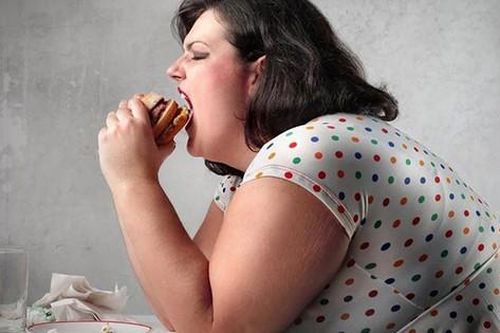 Bác sĩ cảnh báo: Mẹ bầu ăn thả phanh, sau Tết gặp ngay... đái tháo đường
