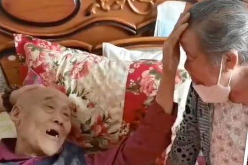 Lời từ biệt của chồng với vợ khiến hàng triệu người xúc động