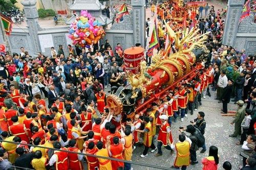 Không để lợi dụng, lôi kéo đông người tại lễ hội để quảng bá hoạt động mê tín dị đoan