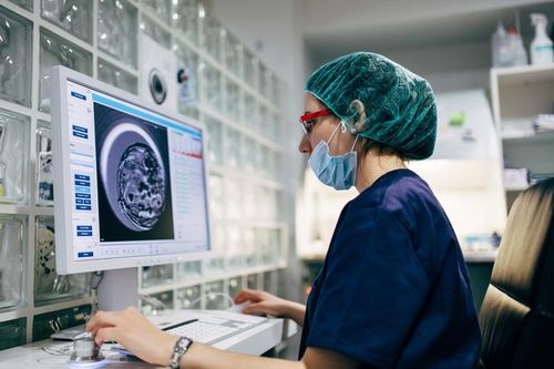 Hướng đi mới trong ngành chăm sóc sức khỏe năm 2023