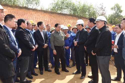Thủ tướng yêu cầu nâng ngay cao tốc Tuyên Quang - Phú Thọ lên 4 làn xe