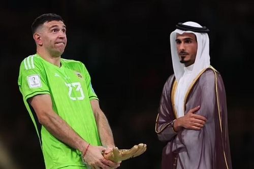 Ibrahimovic chỉ trích tuyển Argentina
