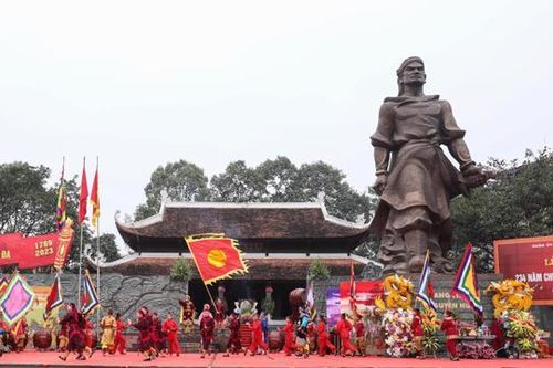 Tưng bừng khai hội kỷ niệm 234 năm Chiến thắng Ngọc Hồi - Đống Đa