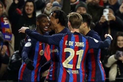 Dembele đưa Barca vào bán kết Cúp Nhà vua