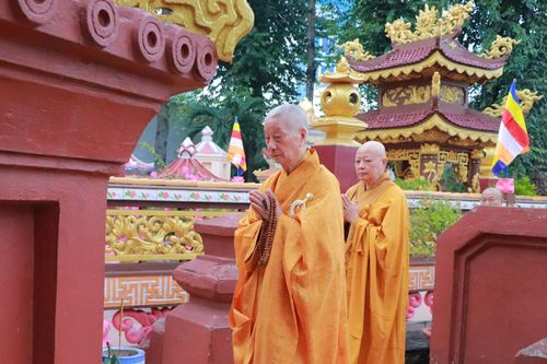 Trưởng lão Hòa thượng Thích Trí Quảng nói về 'Niềm tin và lòng thành hướng về Phật Dược Sư'