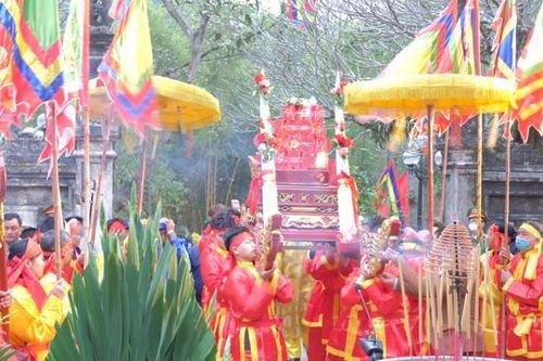 Khai hội Gióng 2023: Những điều chưa biết về sự tích 8 lễ vật cung tiến