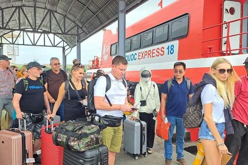 Gần 340.000 lượt khách đến Kiên Giang trong dịp Tết Nguyên đán