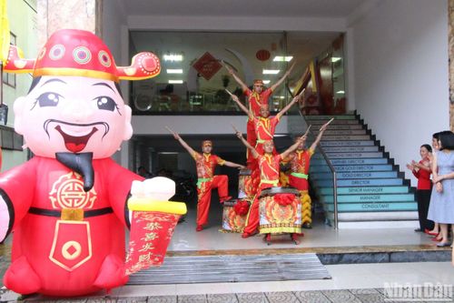 Cơ quan, doanh nghiệp tại Đà Nẵng khởi động ngày làm việc đầu tiên