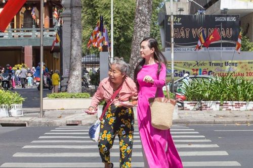 Dịu dàng sắc xuân
