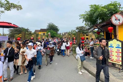 Quảng Nam đón 215.000 lượt khách tham quan, lưu trú trong dịp Tết Nguyên đán 2023