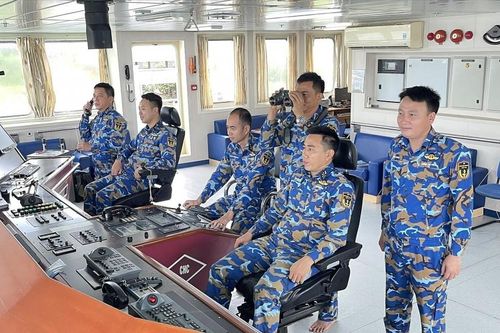 Hành trình đặc biệt mang vật liệu xây dựng ra Trường Sa dịp Xuân Quý Mão 2023