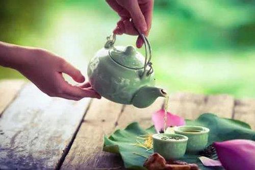 4 loại trà, nước ép hỗ trợ ổn định huyết áp