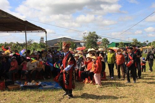 Rộn ràng Lễ hội Lồng tồng