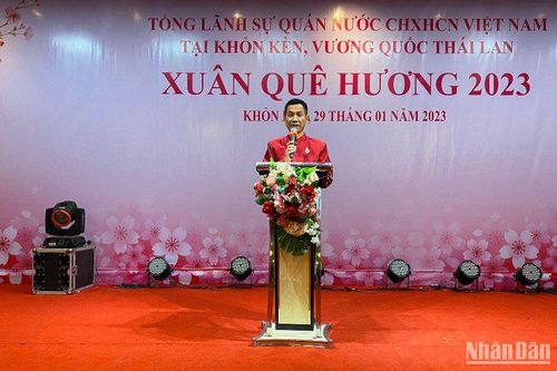Cộng đồng kiều bào Đông bắc Thái Lan mừng Xuân quê hương