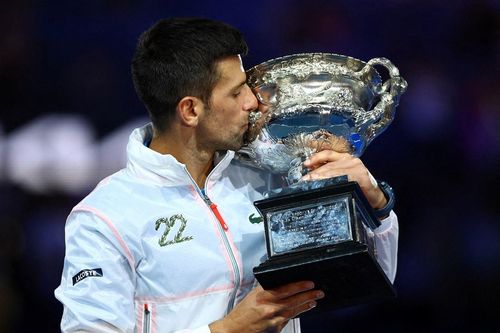 Khoảnh khắc Djokovic ngất ngây ở thiên đường thứ 22