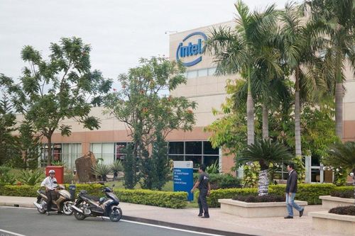 Intel đang mất dần thị phần vào tay đối thủ, dự lỗ quý I/2023