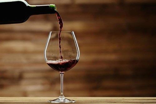 Uống rượu vang có thể làm tăng nguy cơ mắc ung thư