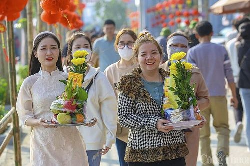 Bỏ túi kinh nghiệm đi đền ông Hoàng Mười chi tiết nhất 2023