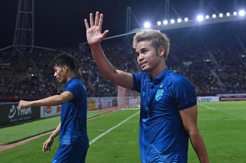 V.League kém xa Thai League trên BXH thế giới: Đây là lý do tuyển Việt Nam thua Thái Lan?