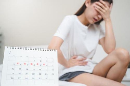 Kinh nguyệt kéo dài 15 ngày ở tuổi dậy thì, phải làm sao?