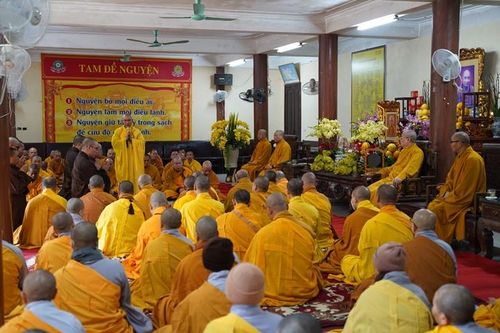 Hà Nội: Sơn môn tổ đình Bồ Đề gặp mặt đầu xuân Quý Mão