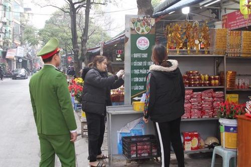 Nét đẹp đầu Xuân tại Đình - Chùa Hà