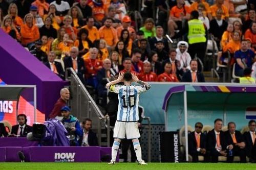 Messi hối hận vì đã khiêu khích Van Gaal