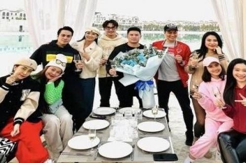 'Cặp đôi tin đồn' Huyền Lizzie - Đình Tú tái ngộ sau Tết