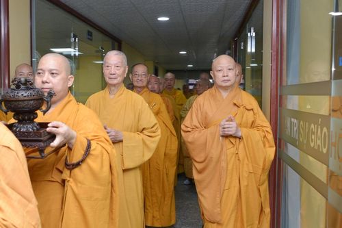 Hòa thượng Thích Trí Quảng: Xả bỏ tham cầu mới có bình an thực sự