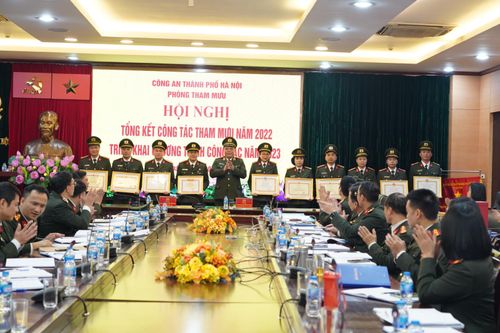 Phòng Tham mưu luôn giúp việc đắc lực cho lãnh đạo Công an thành phố Hà Nội