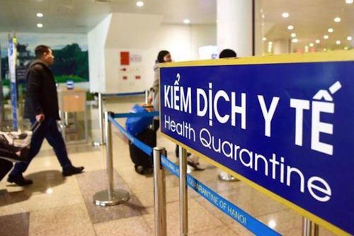 TP Hồ Chí Minh: Tăng cường phòng dịch Covid-19 ở sân bay Tân Sơn Nhất