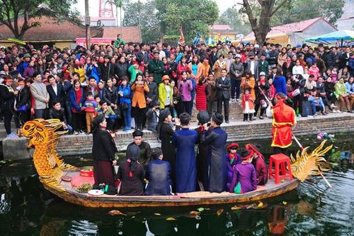 Đến với bài thơ hay: Ngược dòng