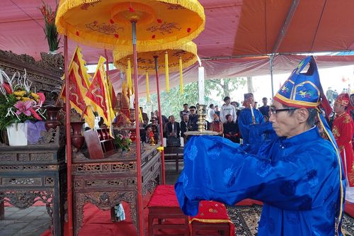 Hội Phết Hiền Quan: Tri ân công lao của nữ tướng thời Hai Bà Trưng