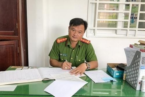 Trên đường đi làm về, cán bộ Công an phường kịp thời cứu người bị điện giật